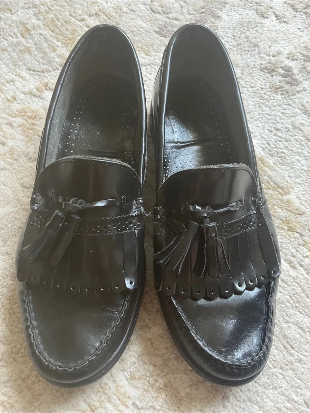 G. H. Bass Black Leather Tassel Loafers Size 9